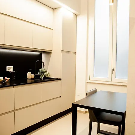 Switch 9 招待所 3*